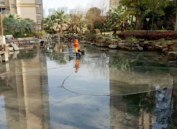 青岛景观池淤泥清理